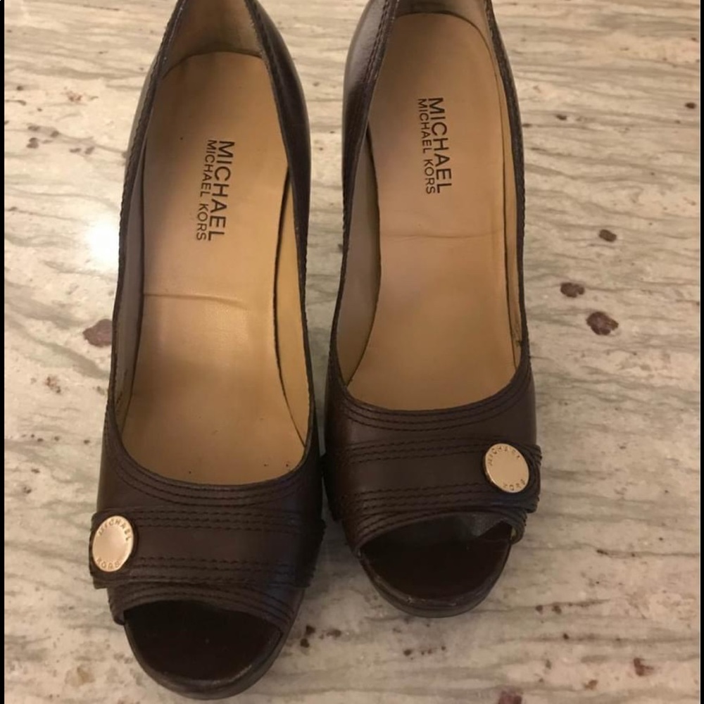 Michael Kors open-toe genuine leather heels, size 8.